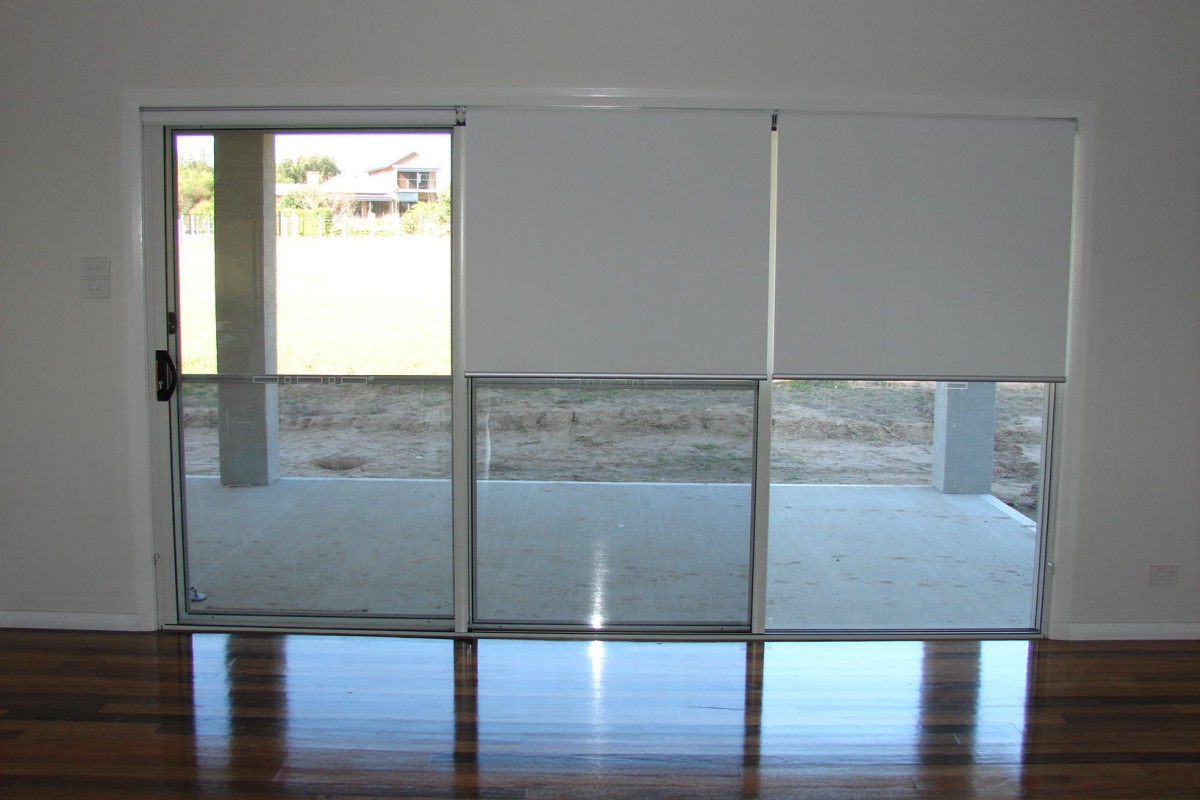 Trouble-free and quality Roller Blinds | The Shutter Guy